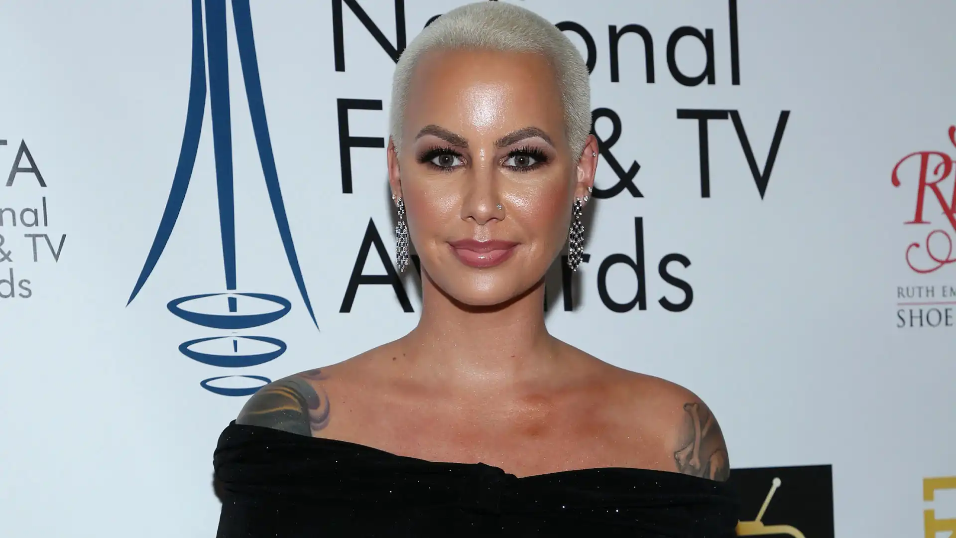 Amber Rose controversial moments Kanye lies Trump selfie