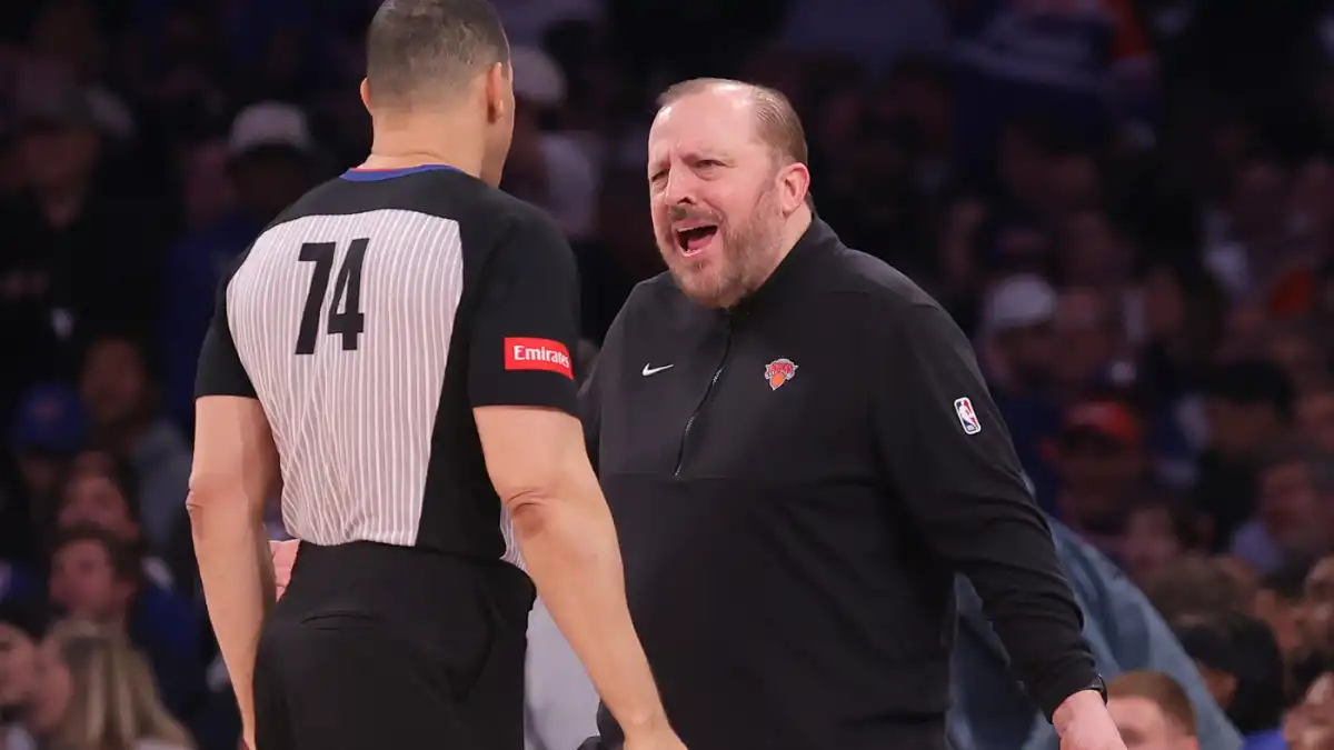 Knicks 76ers Tom Thibodeau late-game decision burns New York worst way