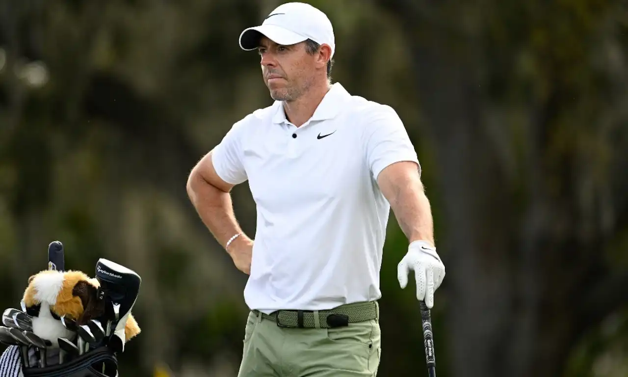 Rory McIlroy denies $850M offer to join LIV Golf