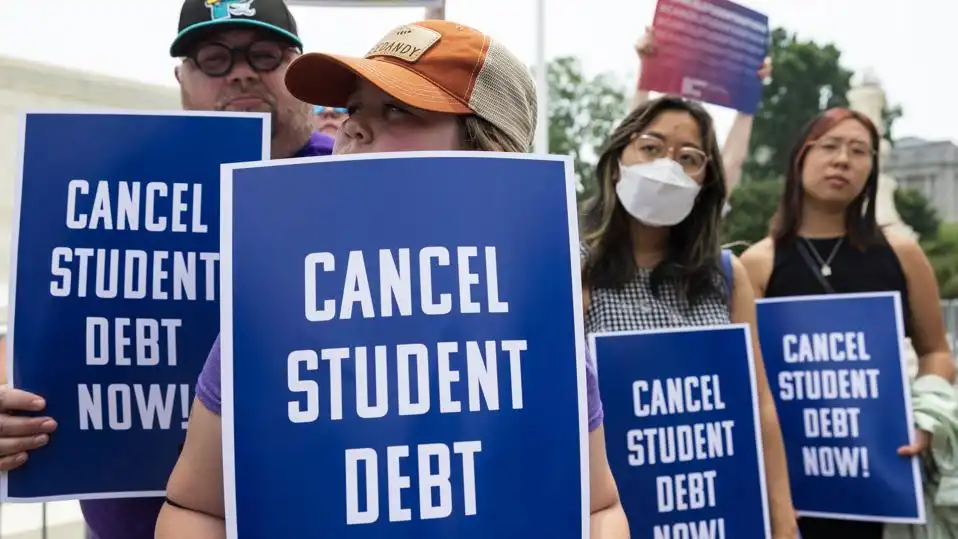 160000 Borrowers Receive 7.7 Billion in Student Loan Forgiveness Round