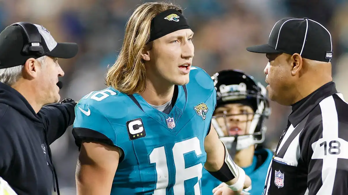 2023 NFL Week 15 injury update: Trevor Lawrence in concussion protocol, Keaton Mitchell tears ACL