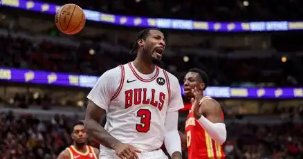 Andre Drummond shines in first start for short-handed Chicago Bulls