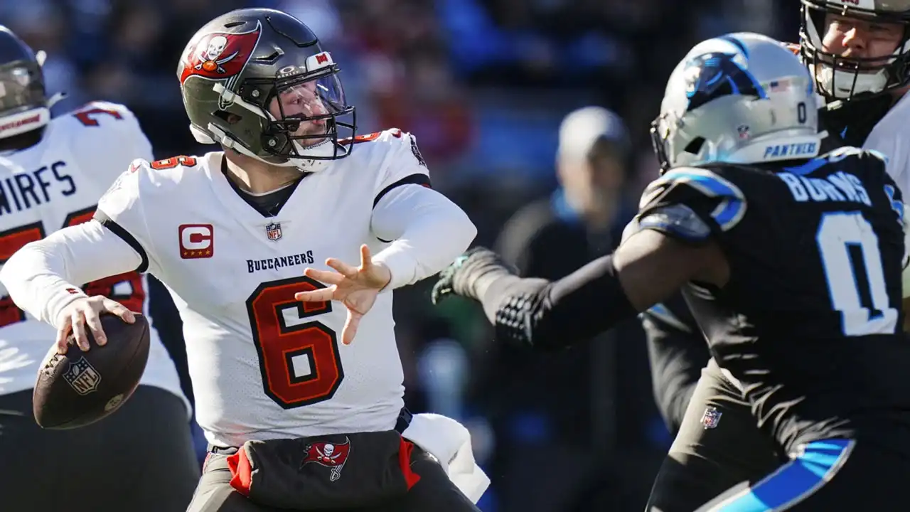 Baker Mayfield, Tampa Bay Buccaneers clinch NFC South title with 9-0 win over Panthers