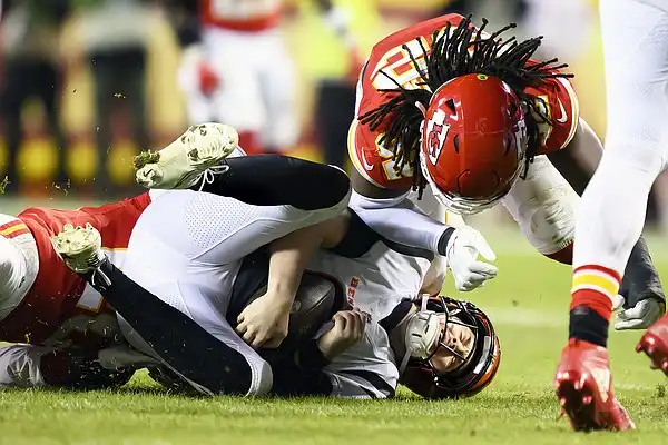 Bengals eliminated playoff contention loss Chiefs