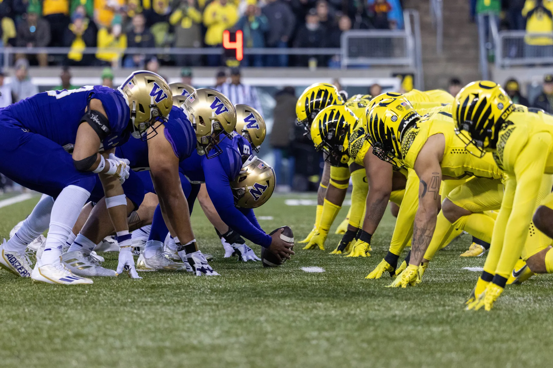 Big Ten takes Ducks and Huskies; Big 12 set to add 3 more from struggling Pac-12