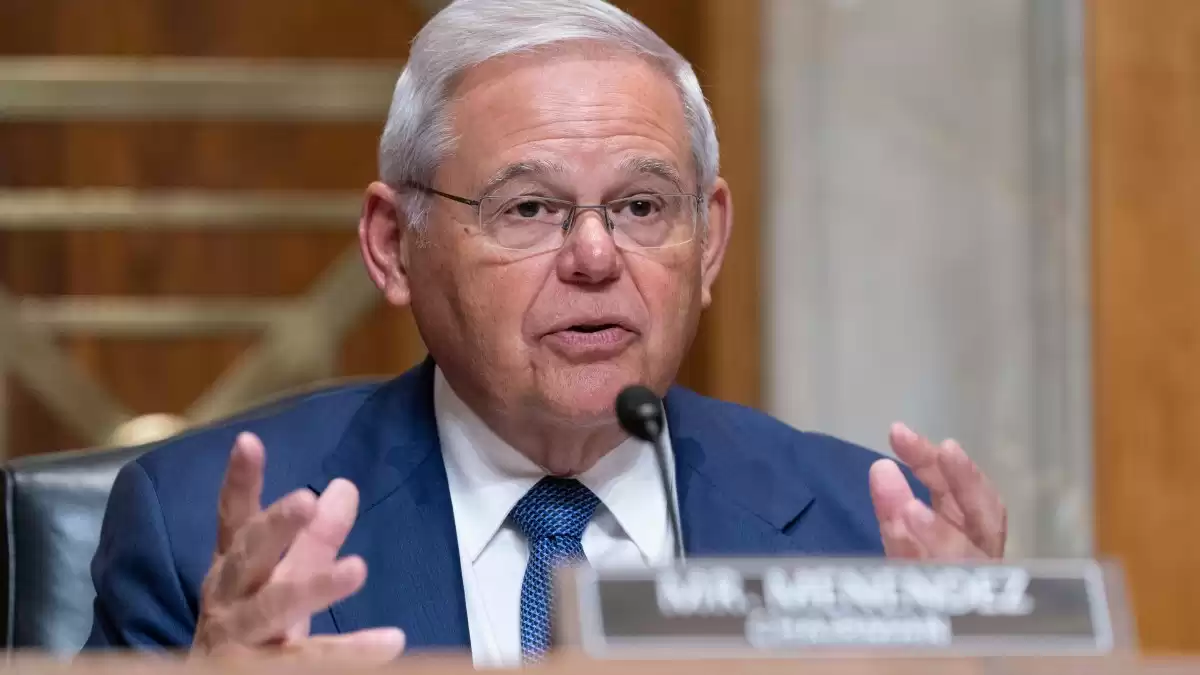 Bob Menendez: New Jersey Senator Charged with Corruption, Surviving Politically for Years