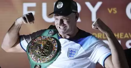 Boxers Tyson Fury and Francis Ngannou scheduled for October bout in Saudi Arabia