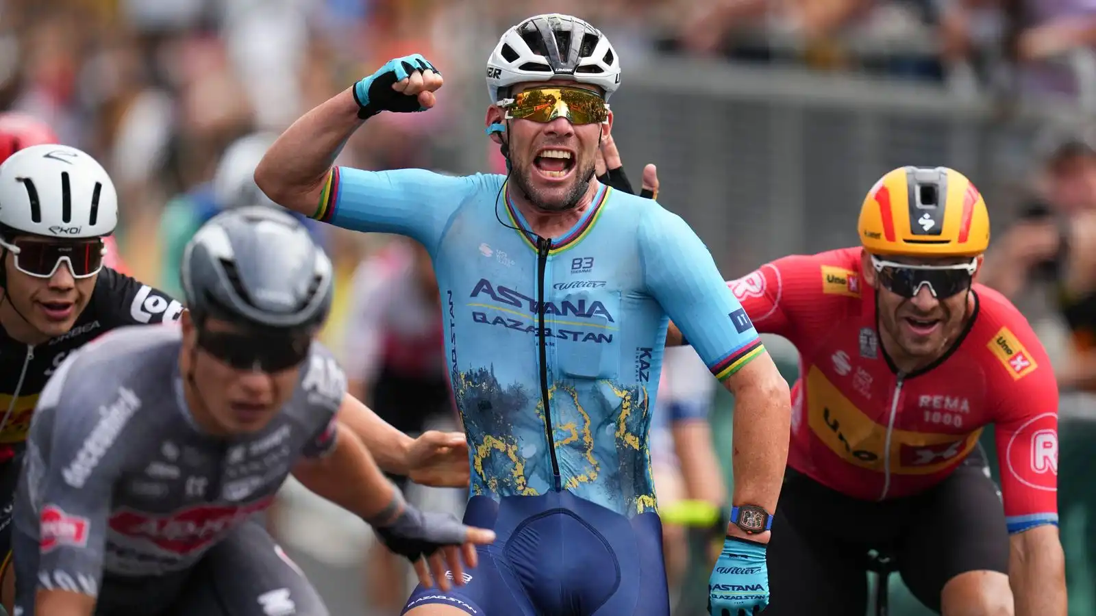 British Cycling chief hopes Sir Mark Cavendish delays retirement after Tour de France success