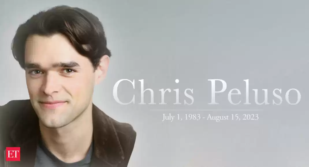 Broadway Actor Chris Peluso Dies at 40