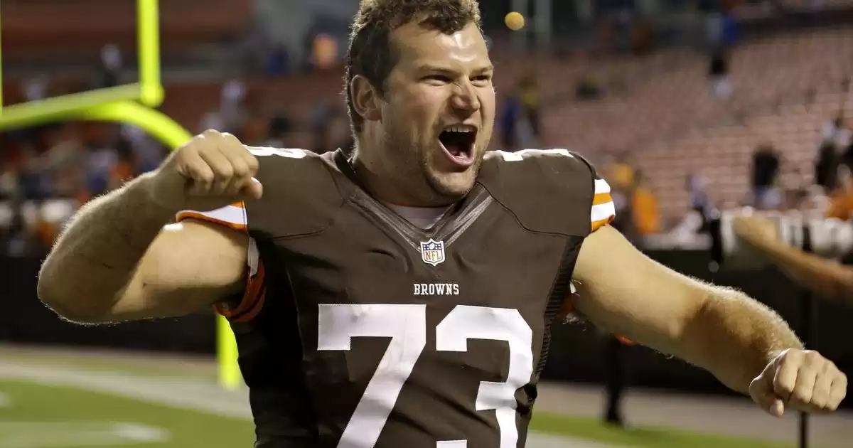 "Browns Tackle Joe Thomas: From Iron Man to NFL Hall of Fame Journey in Cleveland"