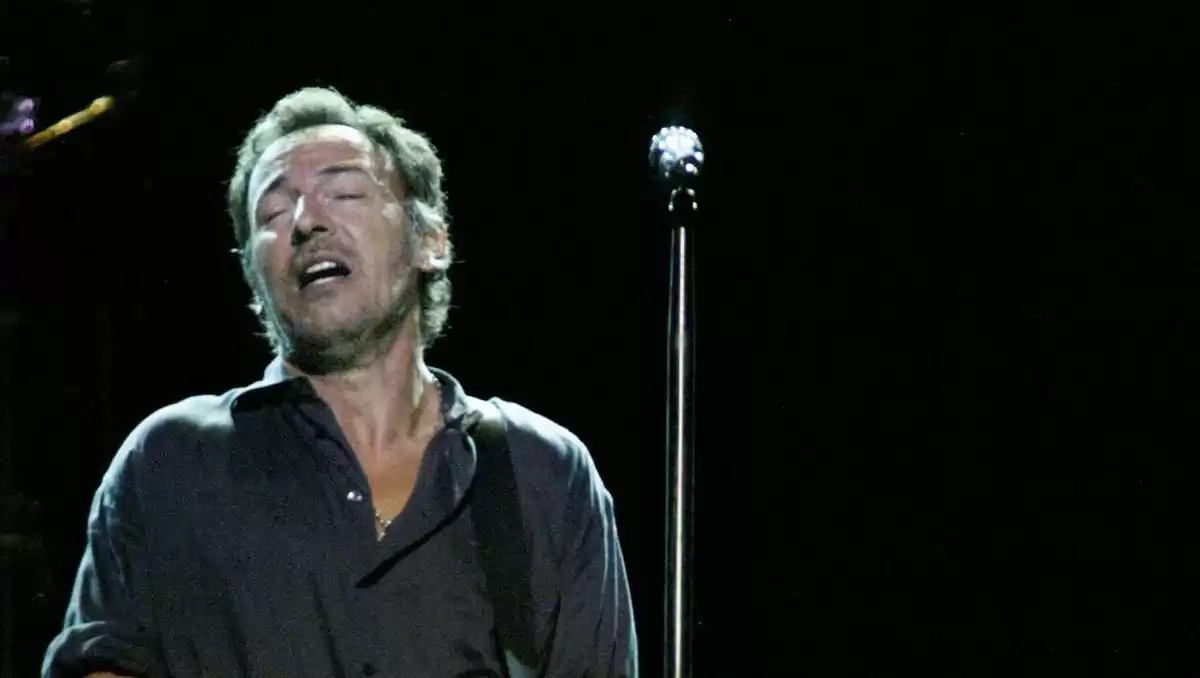 Bruce Springsteen E Street band hot ticket tickets remain 2 countries