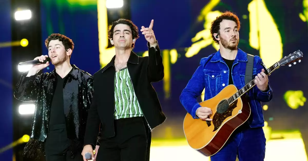 Celebrities Who Attended Jonas Brothers 'The Tour' Concerts: Photos