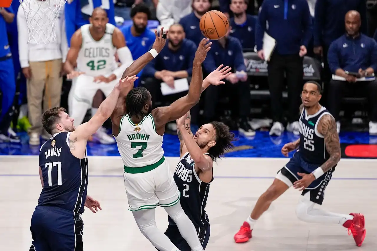 Celtics make history with Game 4 loss to Mavericks