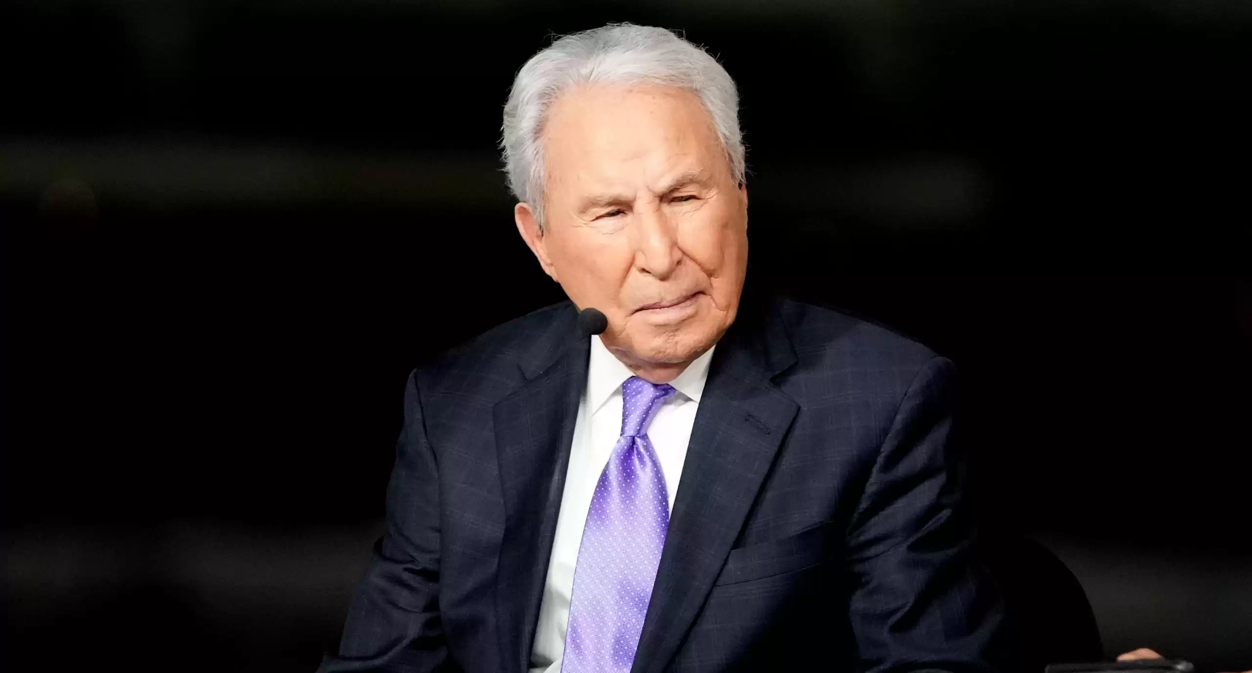 CFB World Reacts to Lee Corso News