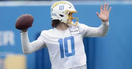 Chargers and Justin Herbert Reach 5-Year, $262.5 Million Extension Agreement, Reveals AP Source