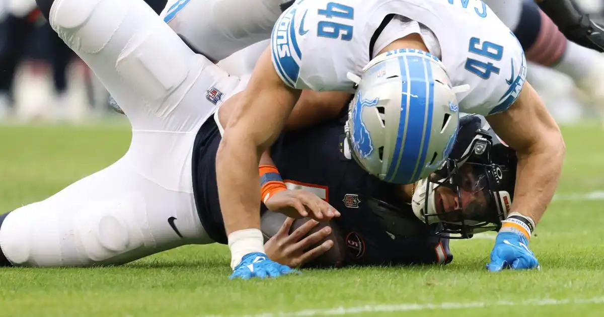 Chicago Bears: Late Hits on Justin Fields, Jaquan Brisker's Impact and More Discussed