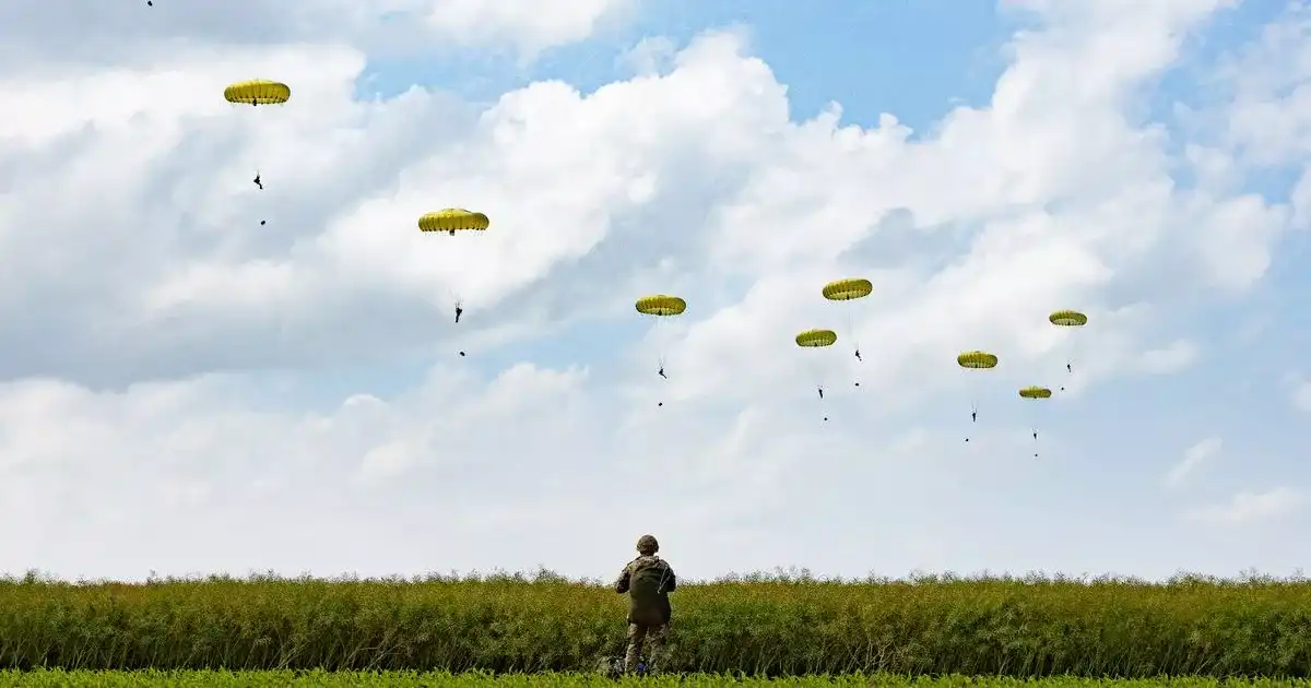 D-Day Hero Paratroopers Recreate Historic Drop 80 Years After Liberation