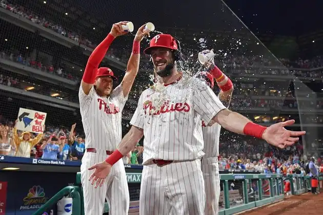 David Dahl shines for Phillies in advance of showdown with Brewers
