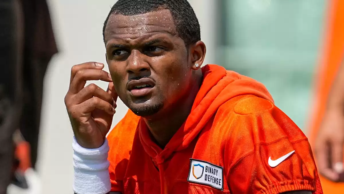 Deshaun Watson's Dramatic Shift: From Apologizing Last Year to Playing the Victim This Year