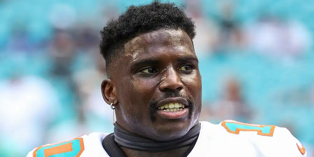 Dolphins Tyreek Hill out vs Jets, NFL record chase