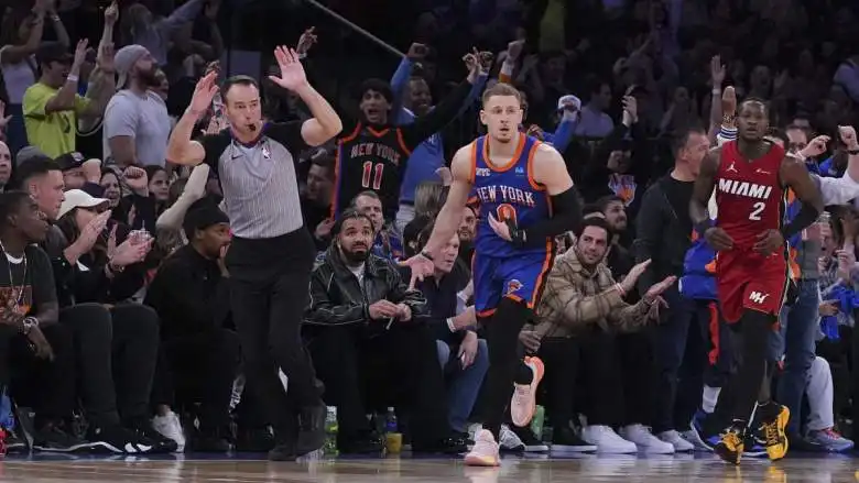 Donte DiVincenzo Cites Factors Behind Knicks Best Month in 19 Years Despite Injuries