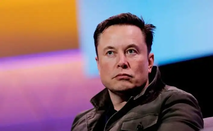 Elon Musk criticizes advertisers for anti-Semitic accusation