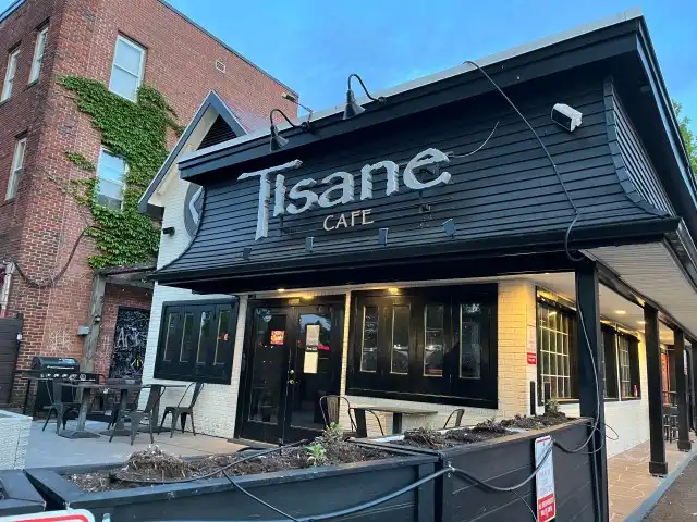 Employees Tisane iconic Hartford restaurants closing warning