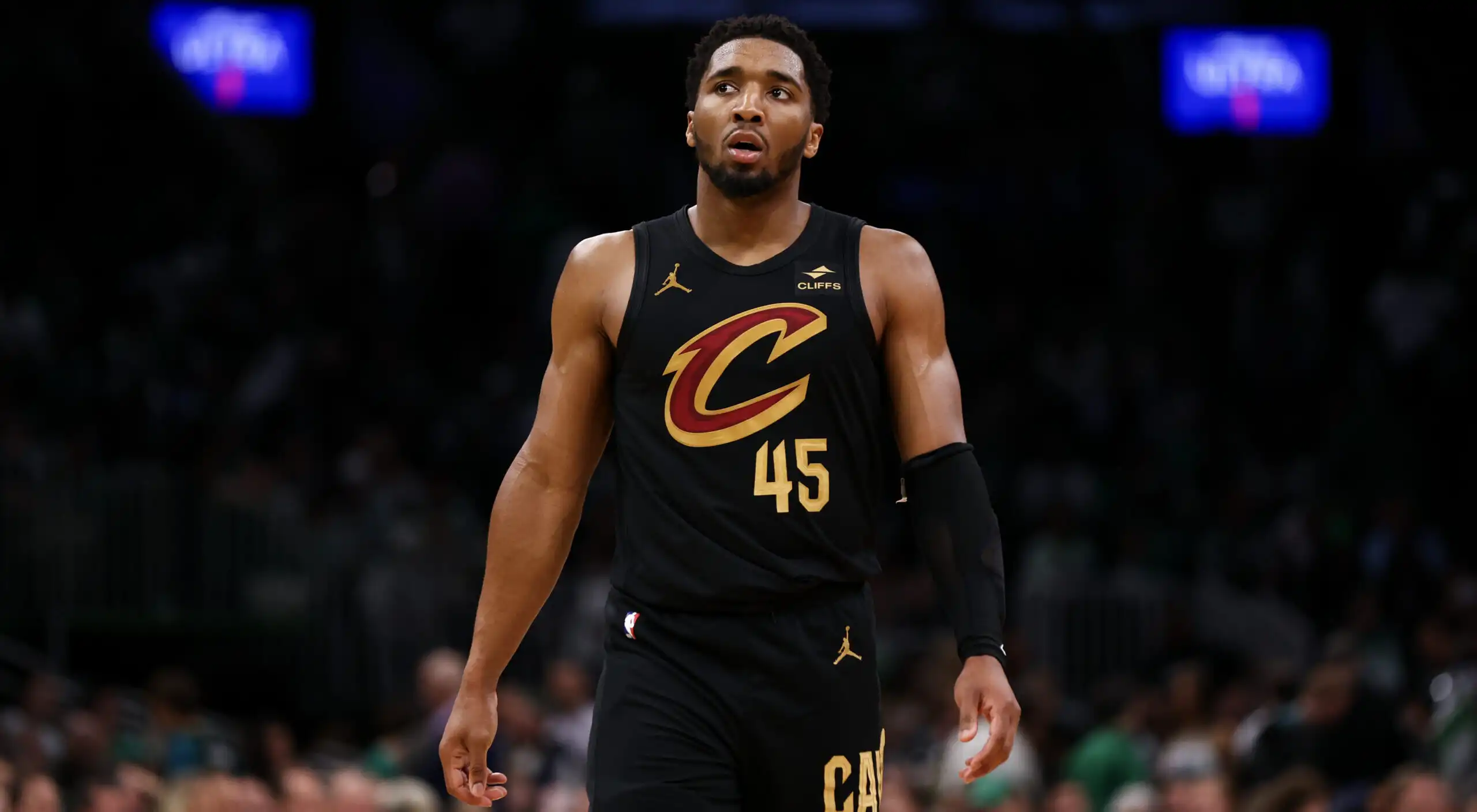 ESPN Insider Potential Trade Discussions Donovan Mitchell Lakers Nets