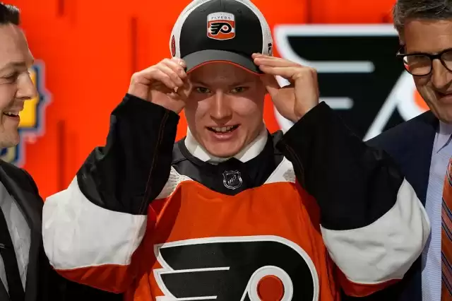 Flyers Successfully Acquire Russian Right Wing Matvei Michkov in NHL Draft