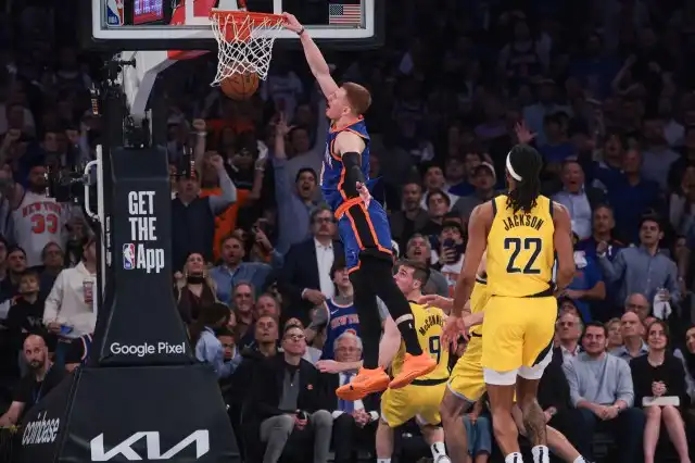 Former Warrior Donte DiVincenzo scores 8 points against Pacers in Game 5