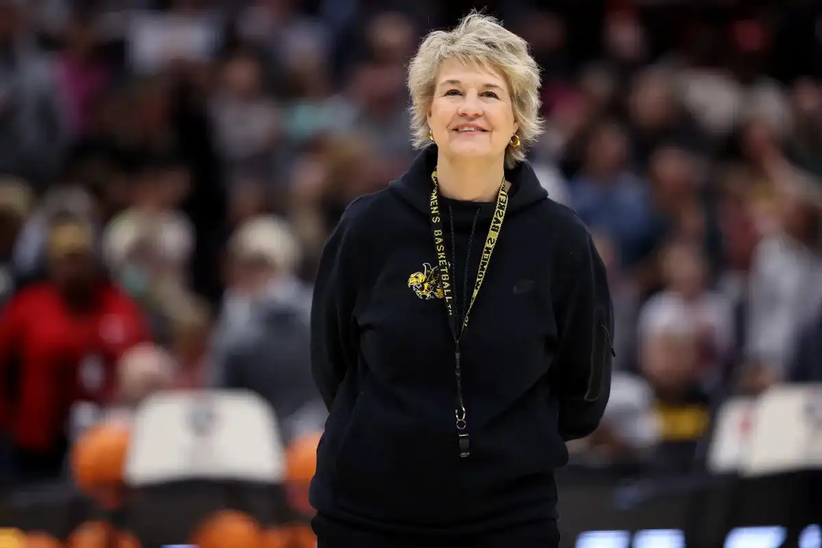Iowa coach Lisa Bluder retires, longtime assistant Jan Jensen to take over following Caitlin Clark's departure