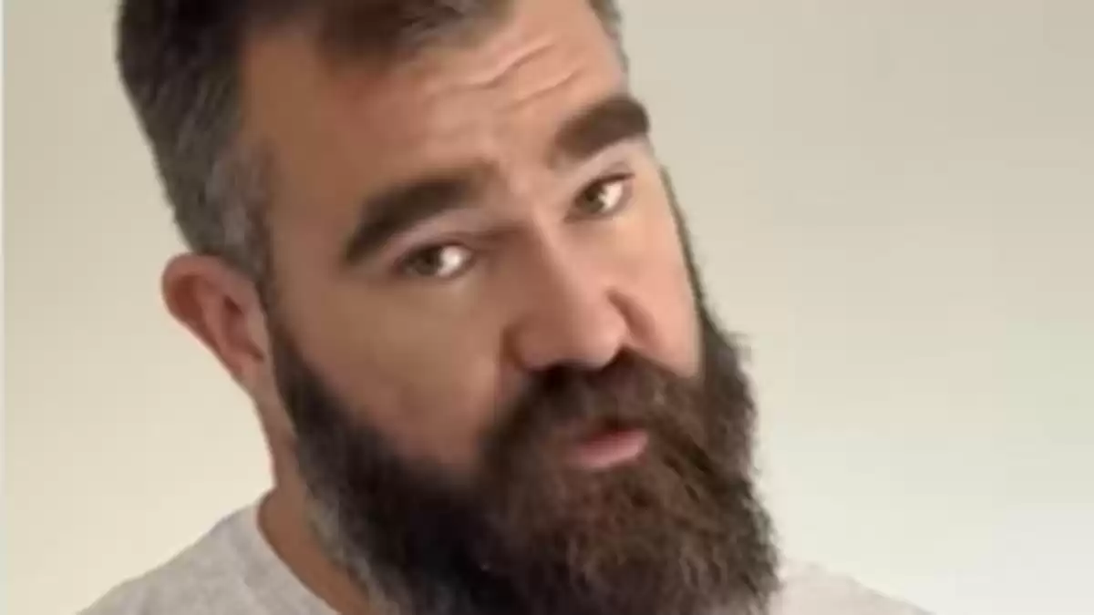 Jason Kelce cashes in on fame with SOAP brand deal