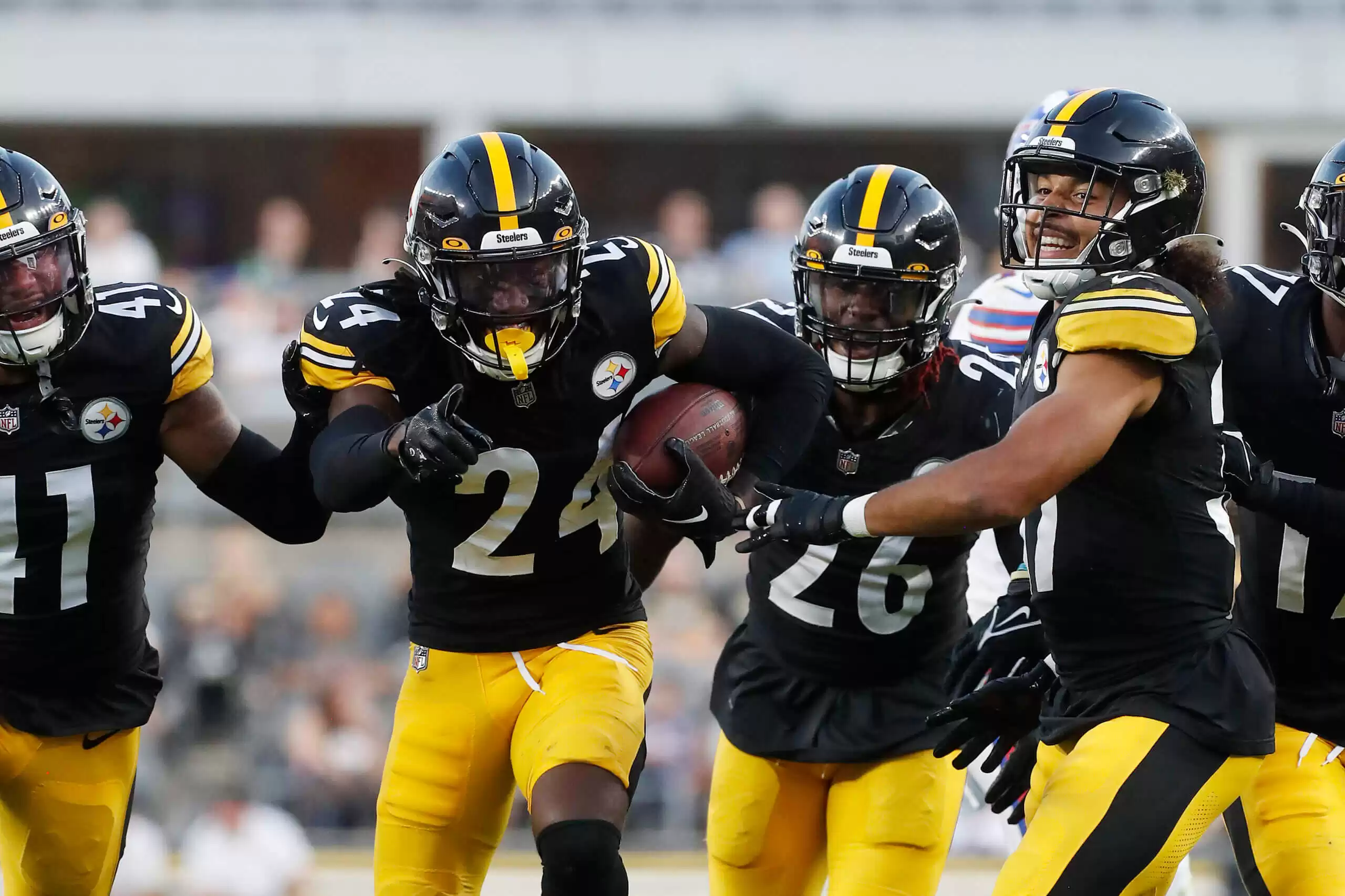 Joey Porter Jr.'s first INT and key takeaways from Steelers' dominant victory over Bills