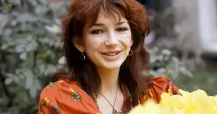 Kate Bush's Net Worth In 2023 Is Largely Thanks to Stranger Things and Business Savvy