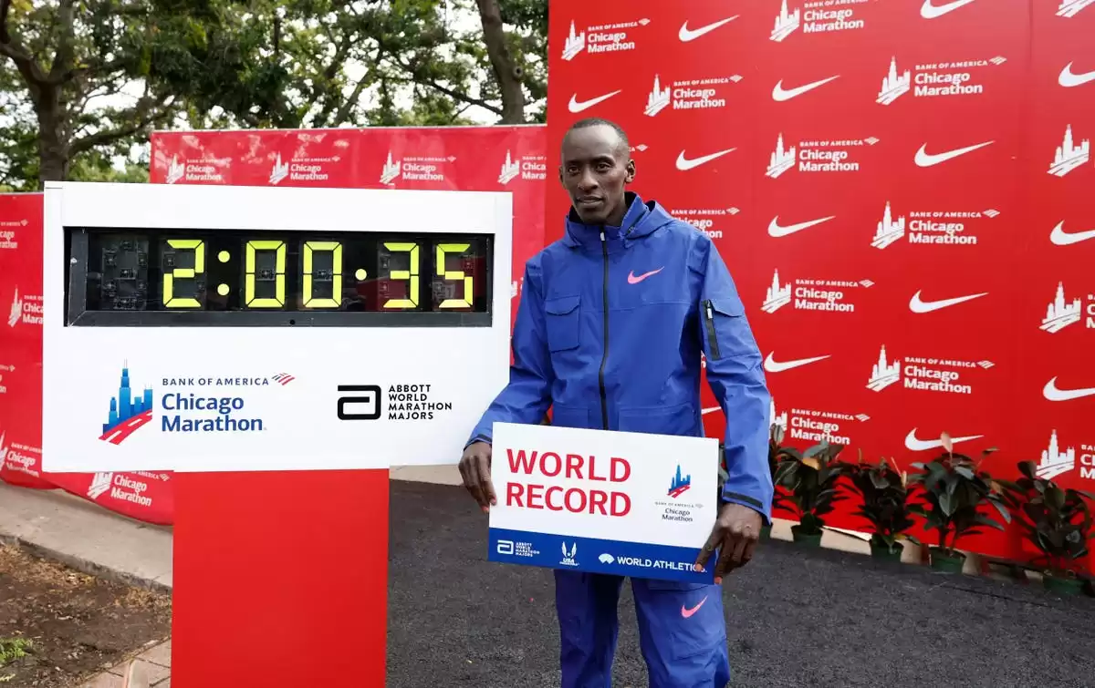 Kelvin Kiptum Shatters Men's World Marathon Record In Chicago