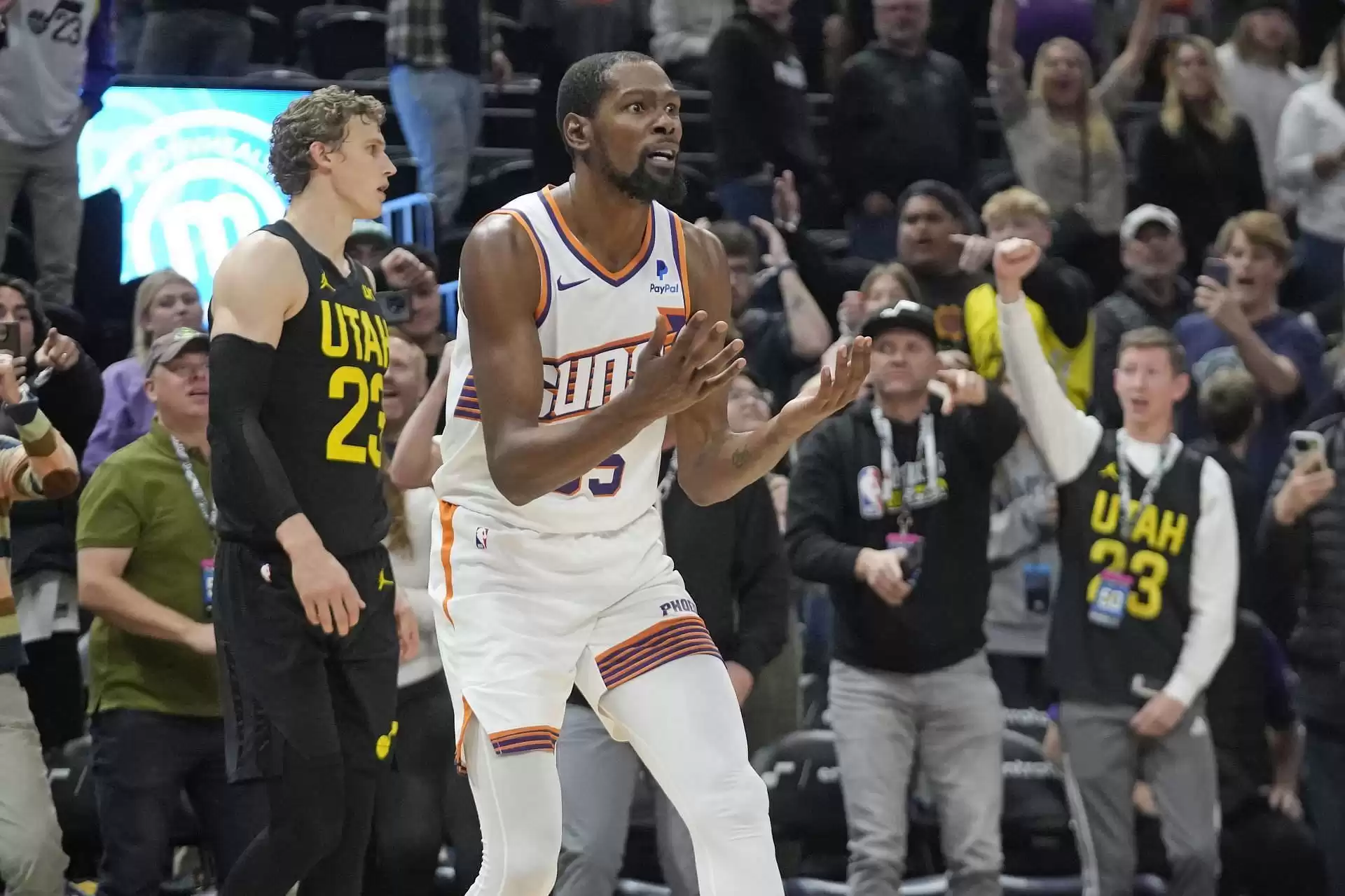 Kevin Durant calls out bettors who curse him by saying "Send a small percentage to my cashapp"