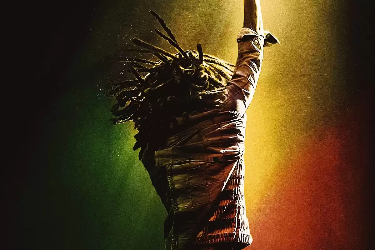 Kingsley Ben-Adir transforms into Bob Marley for the 'One Love' trailer