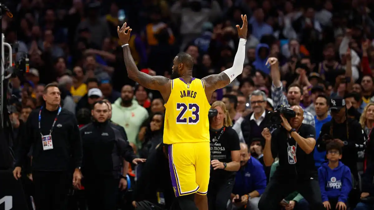 LeBron James' 40,000-point milestone: How high will his total climb and what happens next?