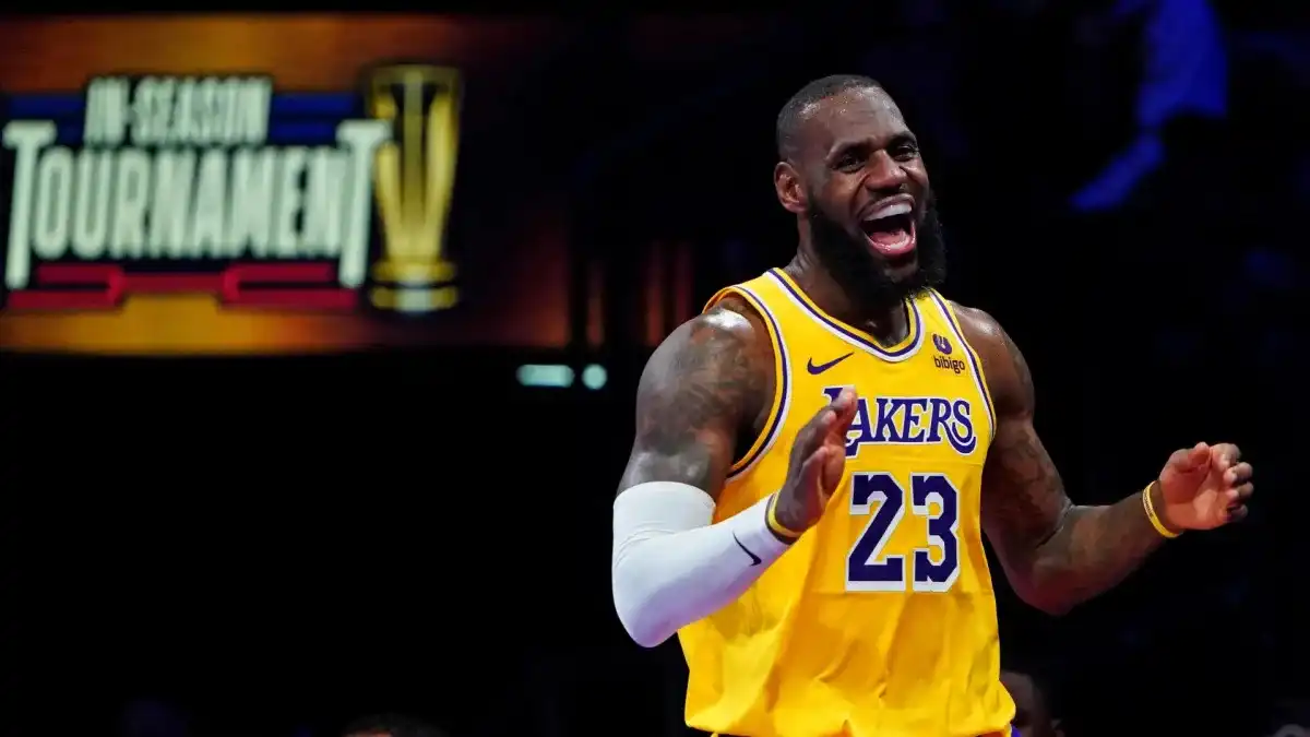 LeBron James leads Lakers to blowout win over Pelicans, Tournament Finals