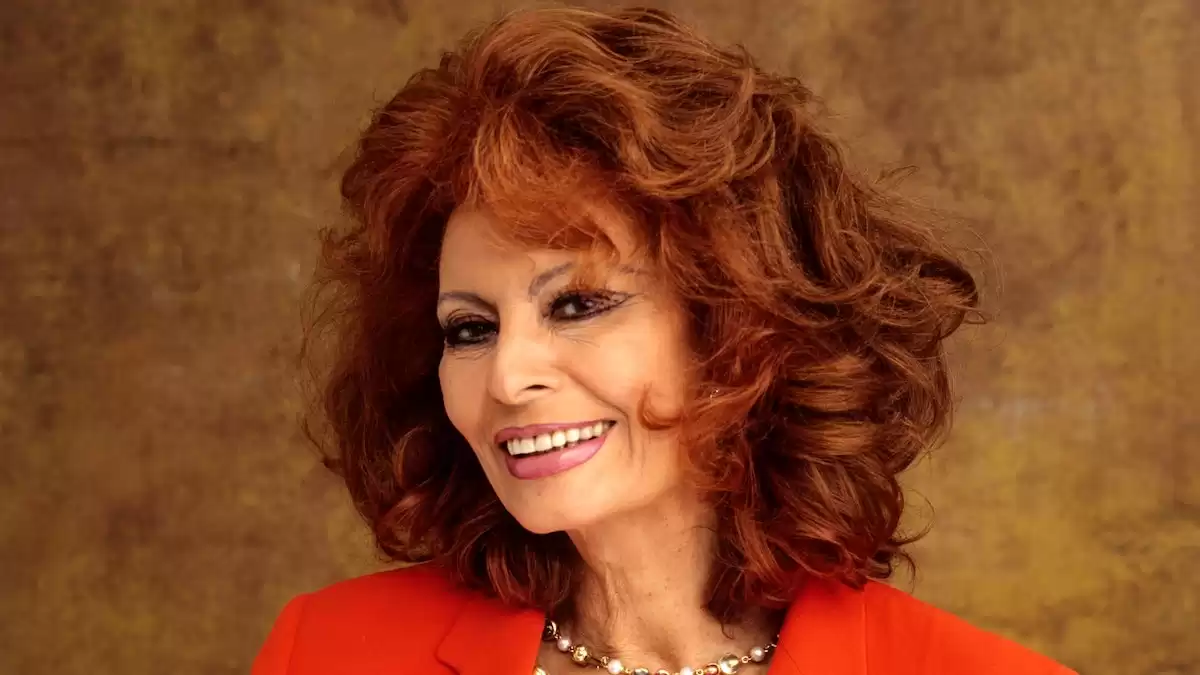 Legendary Actress Sophia Loren Hospitalized After Fall