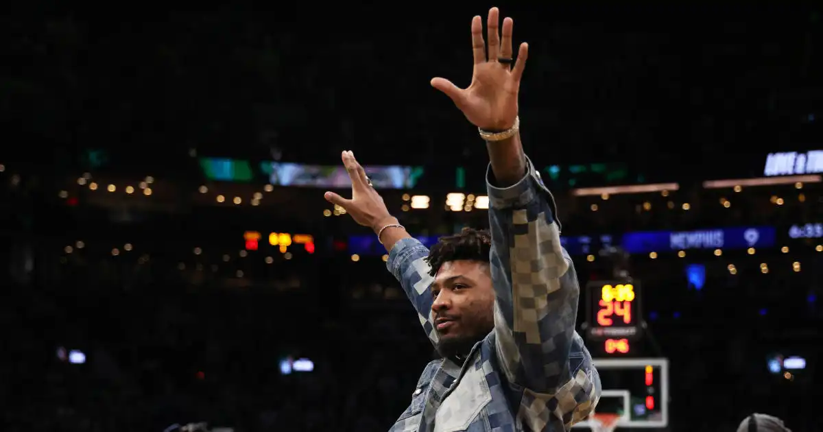 Marcus Smart honored by Celtics during emotional return to Boston