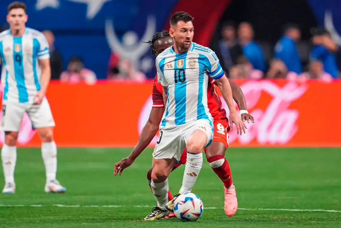 Messi starts, sellout crowd, Argentina vs Canada Copa America opener