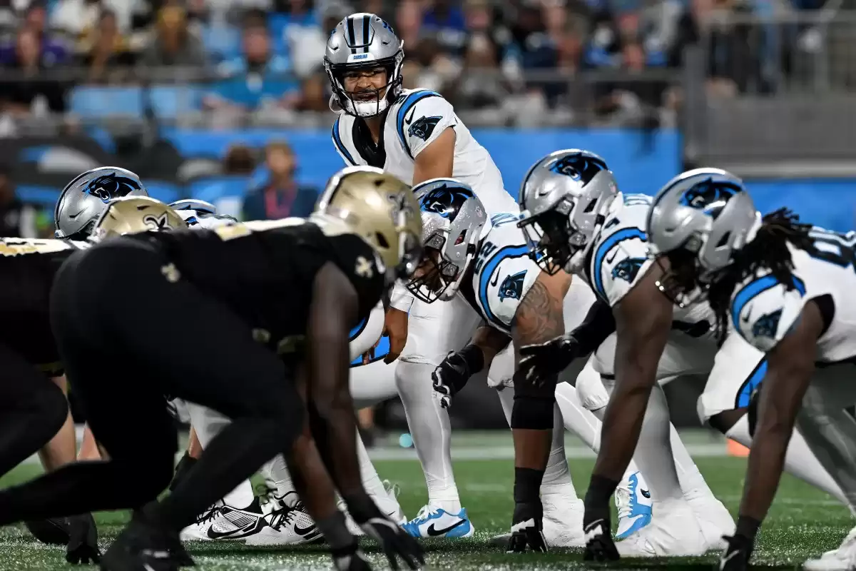 'MNF Week 2: Bryce Young and Panthers Struggle Early as Saints Dominate, Steelers Surge Past Browns'