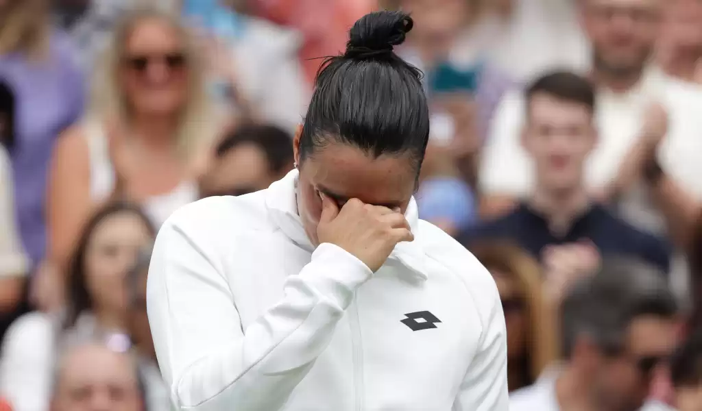 Ons Jabeur and Kim Clijsters Share Emotional Moment in Locker Room After Wimbledon Final
