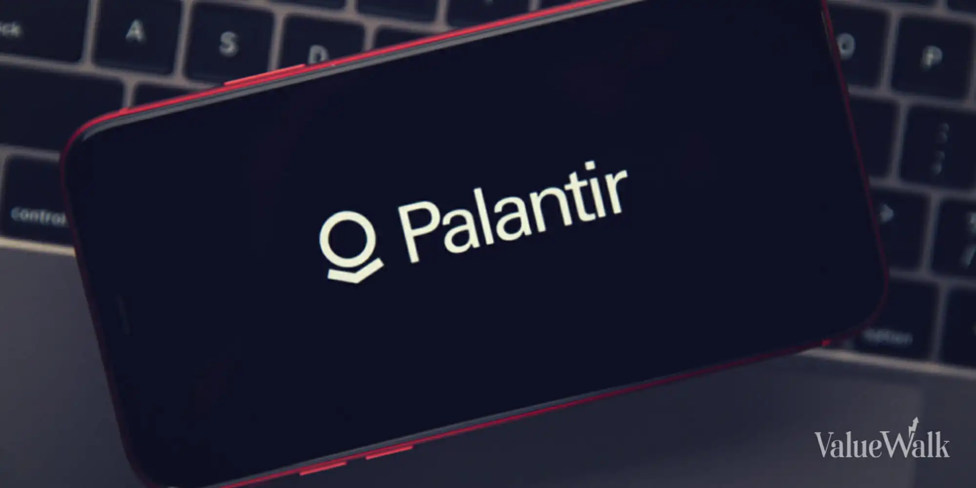 Palantir Wow Factor: Should You Chase PLTR Stock Now?