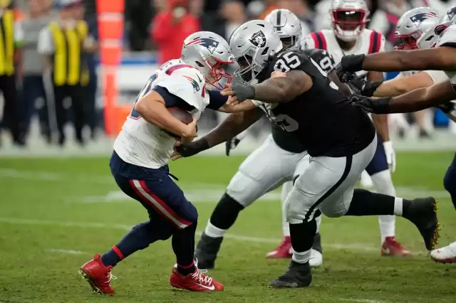 Patriots vs. Raiders: Comeback Falls Short as Last-Minute Safety Seals 21-17 Loss