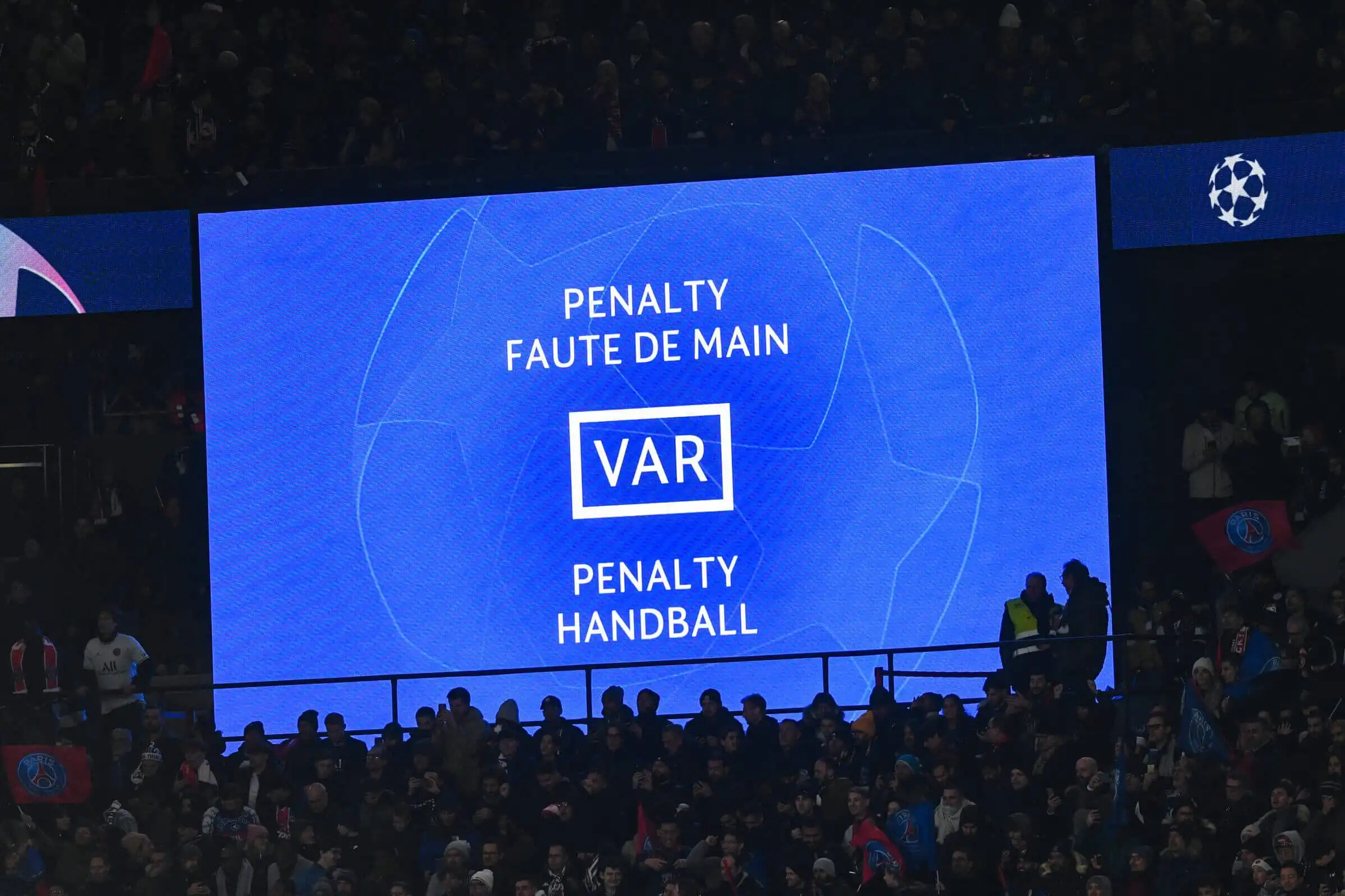 PSG Newcastle VAR, Champions League game: take off