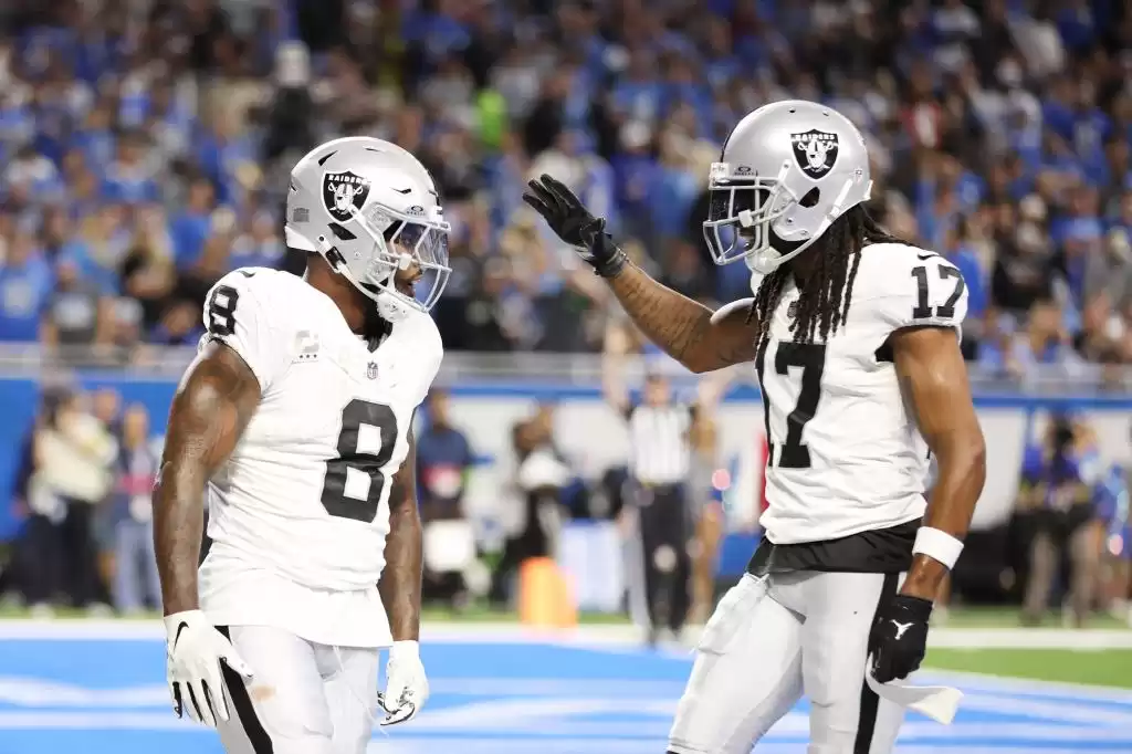'Raiders vs. Giants prediction: Overlook in this matchup'