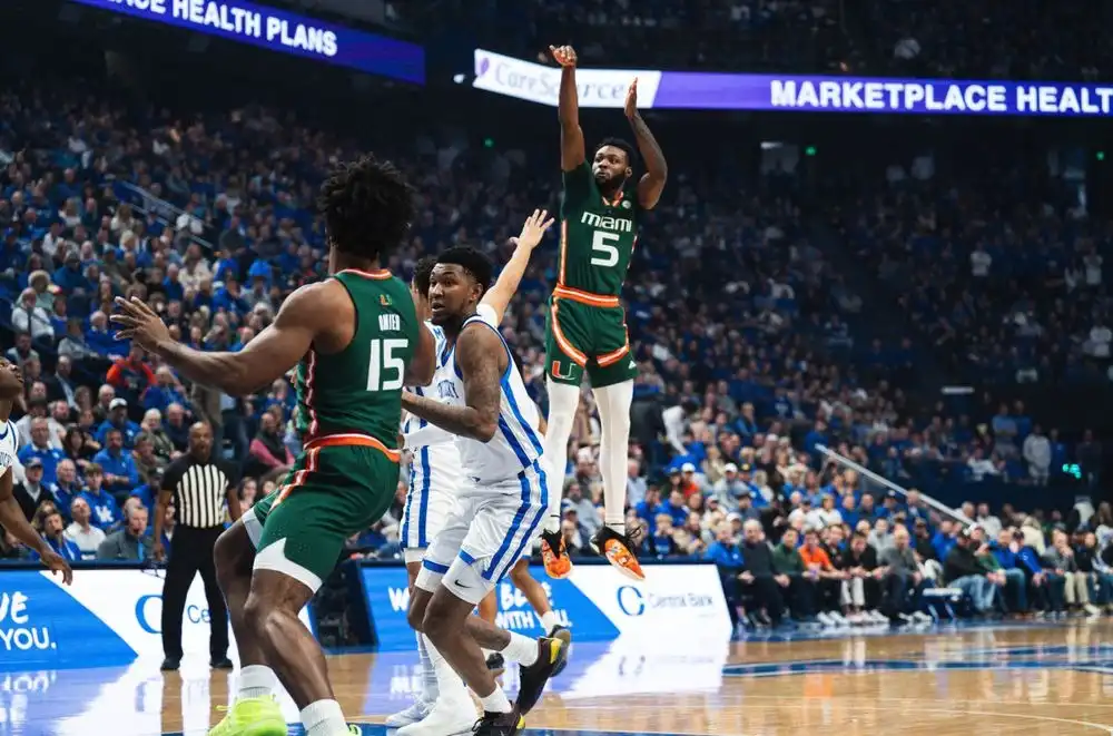 Reed Sheppard leads No. 12 Kentucky to dominant 95-73 win over No. 8 Miami in ACC/SEC Challenge