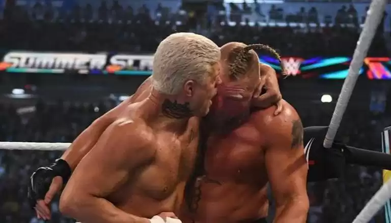 Referee Error mars Brock Lesnar vs Cody Rhodes WWE SummerSlam match